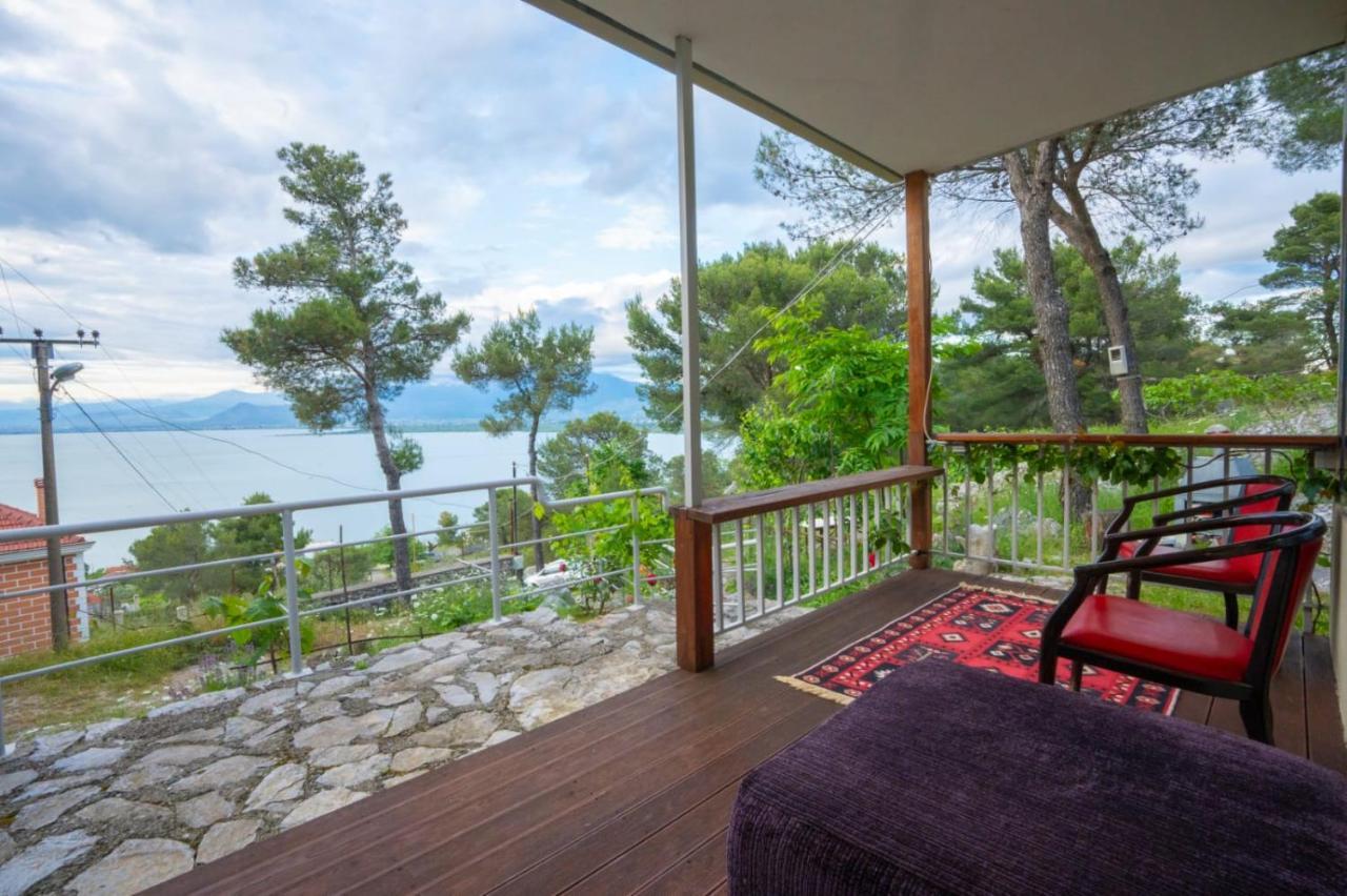 Among The Trees Villa Shiroka Bagian luar foto